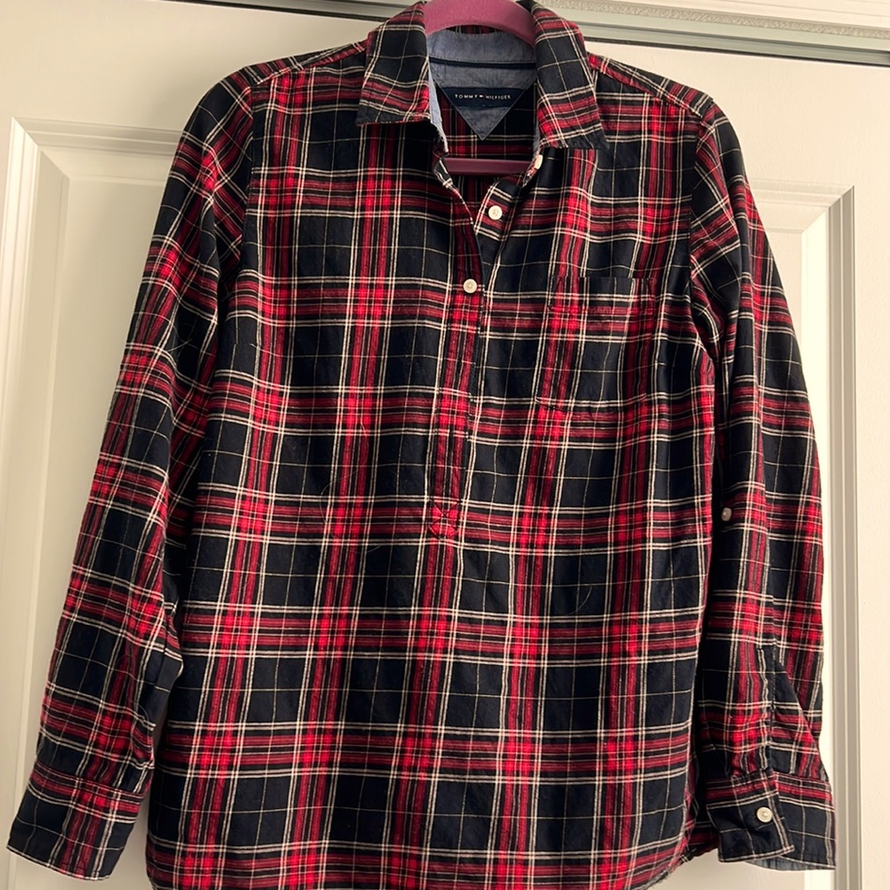 Ladies Tommy Halfinger size small soft cotton flannel